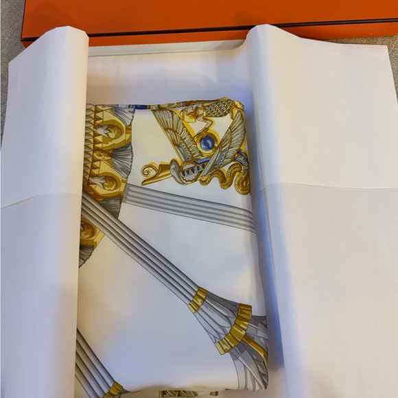 Hermes Scarf "Egypte" by Caty Latham Vintage - Picture 7 of 10